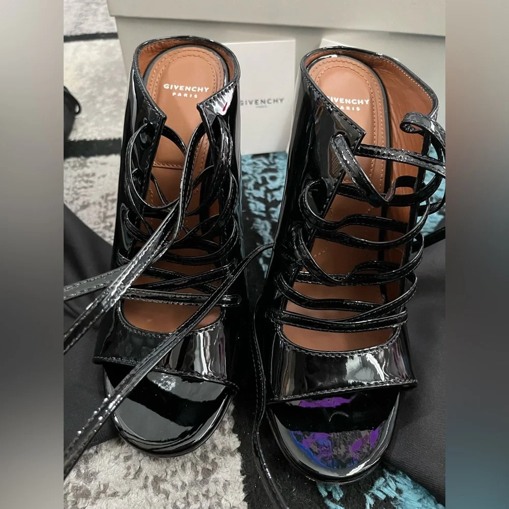 Authentic Givenchy lace up backless mule sandal - Picture 2 of 5